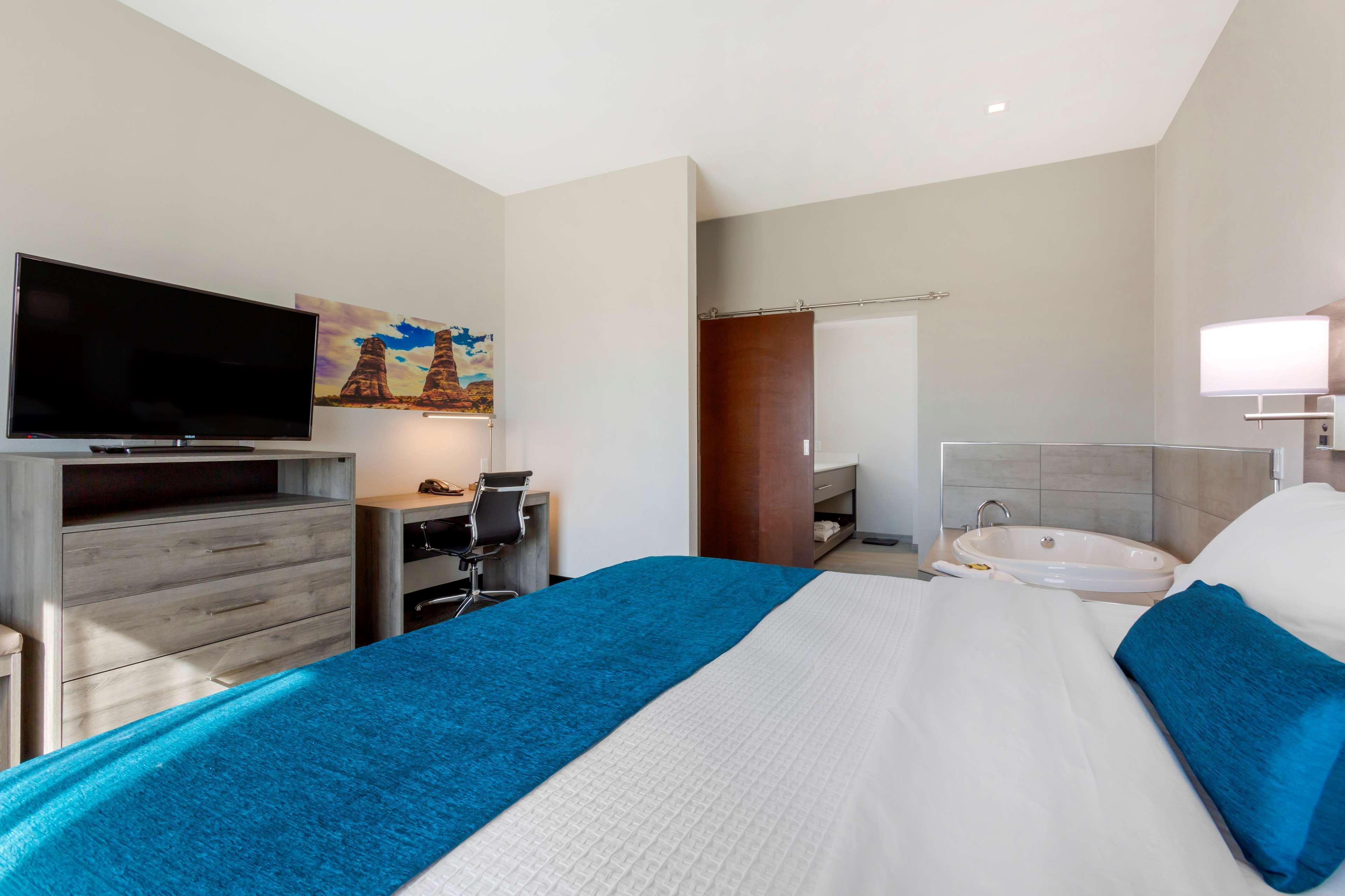 Best Western Plus Executive Residency Phoenix North Happy Valley Extérieur photo