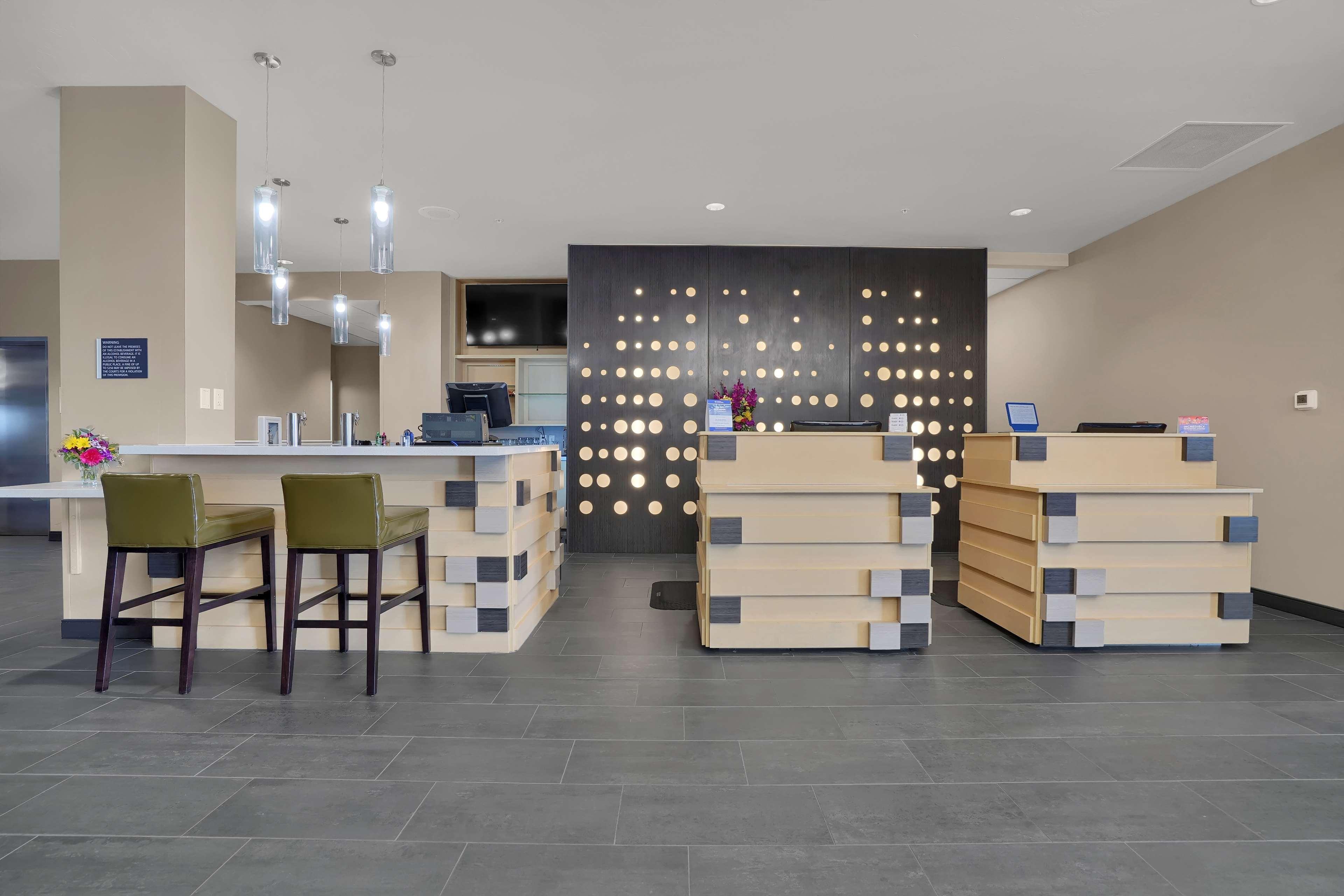 Best Western Plus Executive Residency Phoenix North Happy Valley Extérieur photo