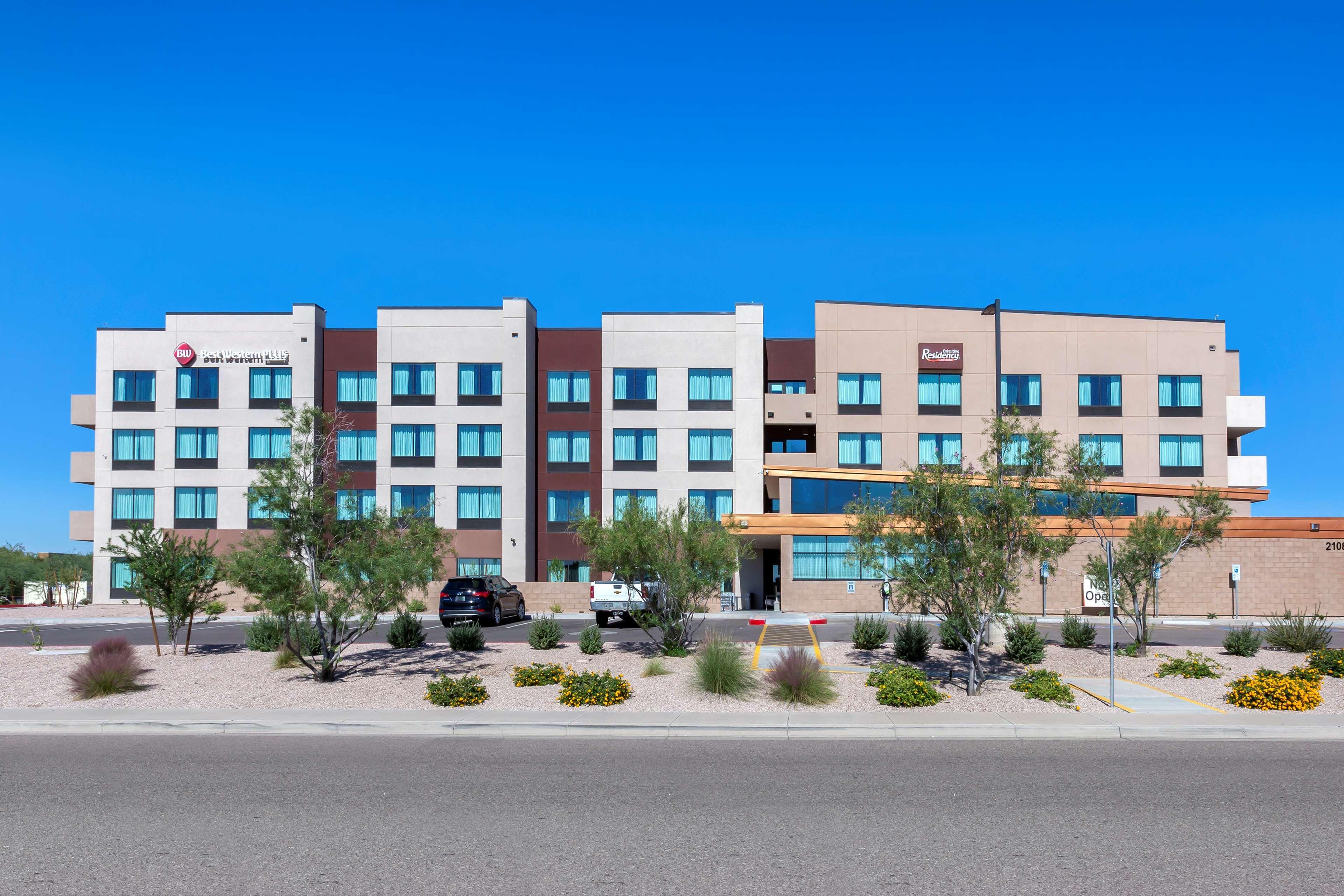Best Western Plus Executive Residency Phoenix North Happy Valley Extérieur photo