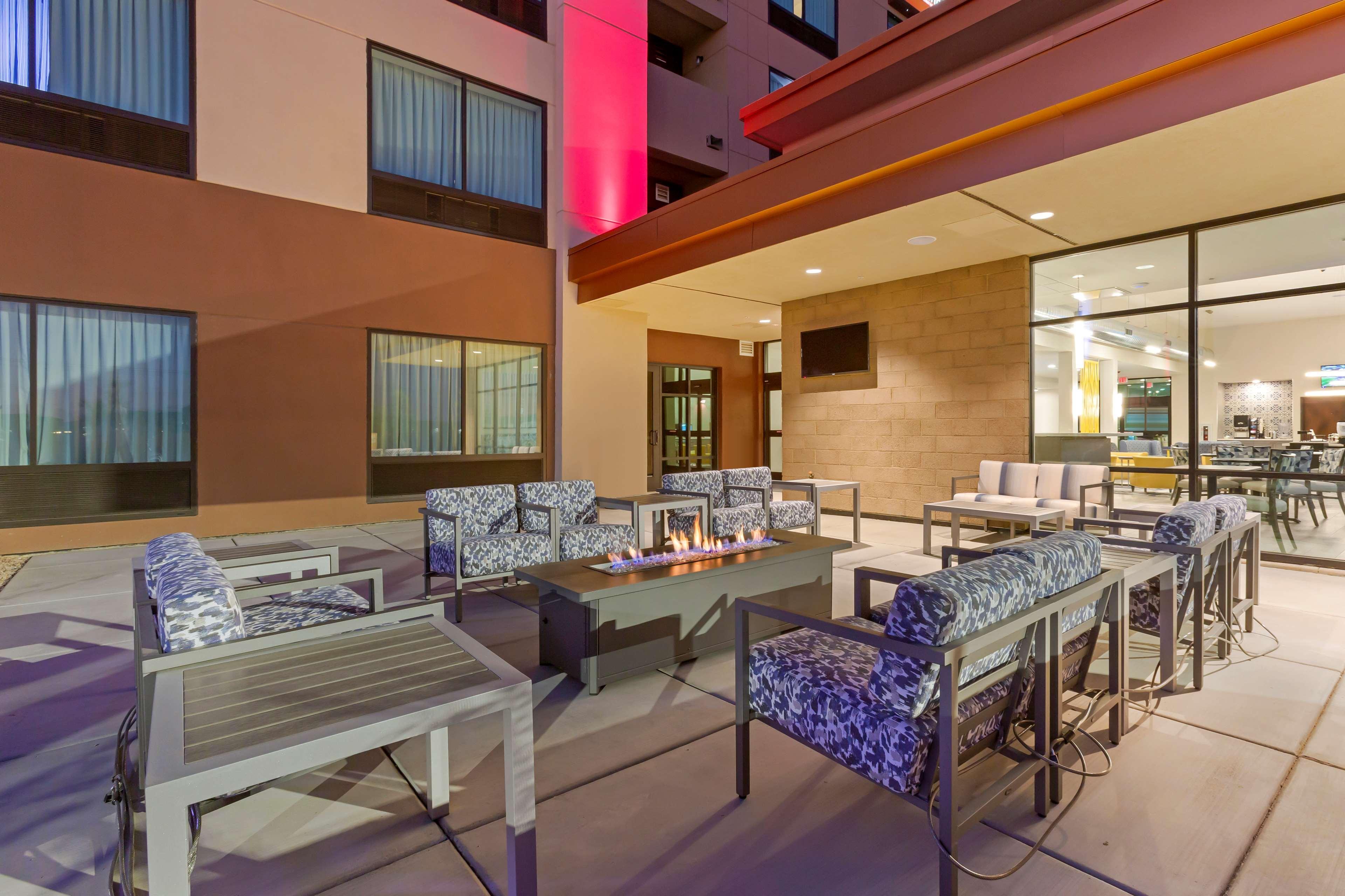 Best Western Plus Executive Residency Phoenix North Happy Valley Extérieur photo