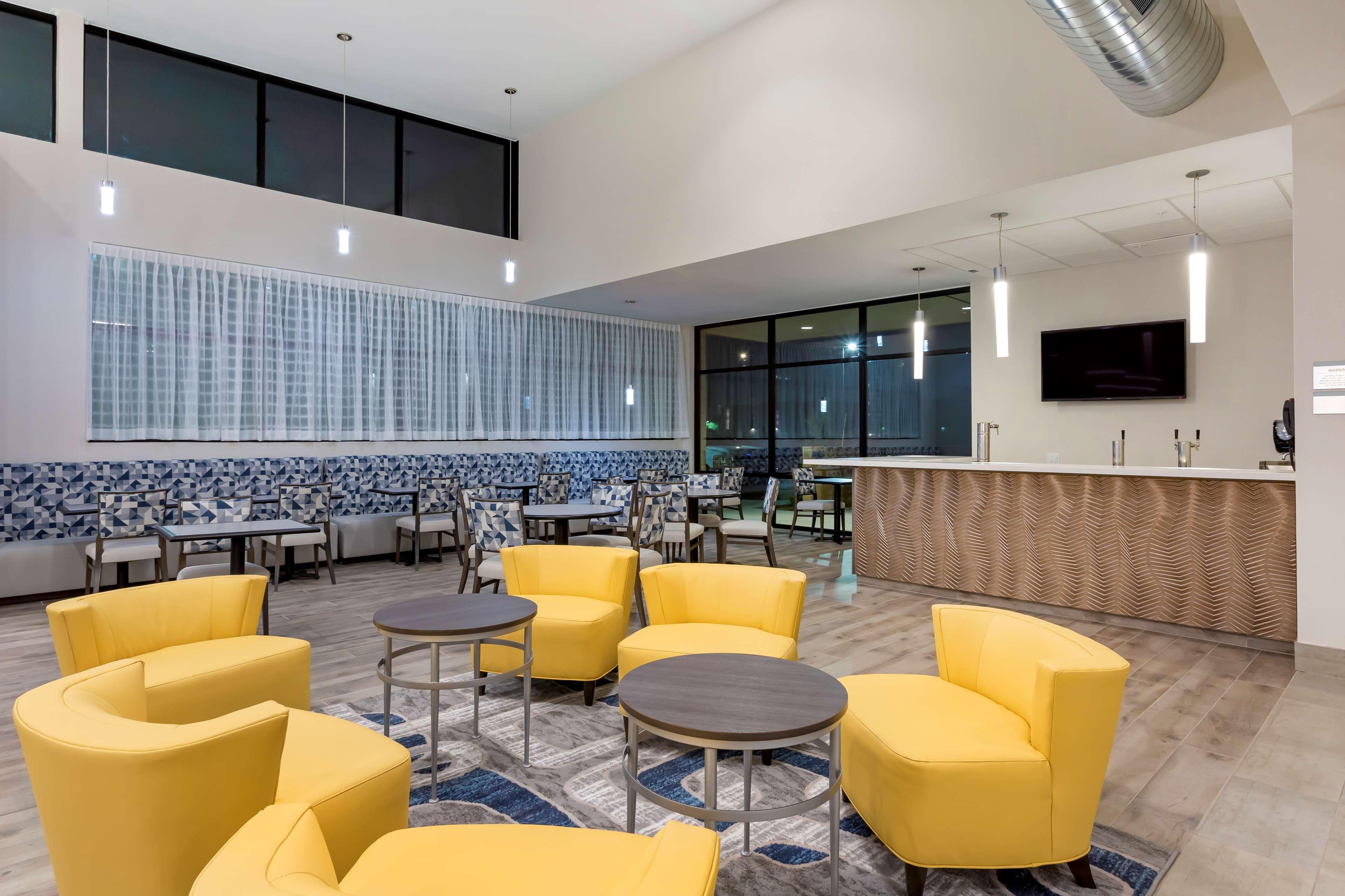 Best Western Plus Executive Residency Phoenix North Happy Valley Extérieur photo